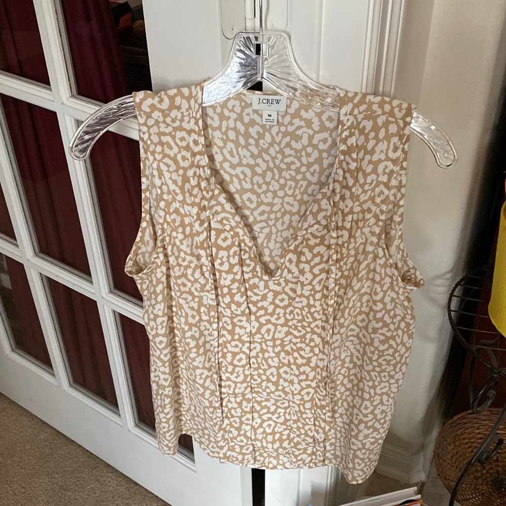 J.CREW Medium Sleeveless Tan & White blouse with tie front, pleated